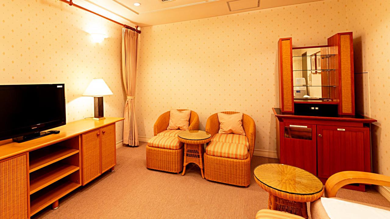 Hotel Nikko Kochi Asahi Royal Exterior foto